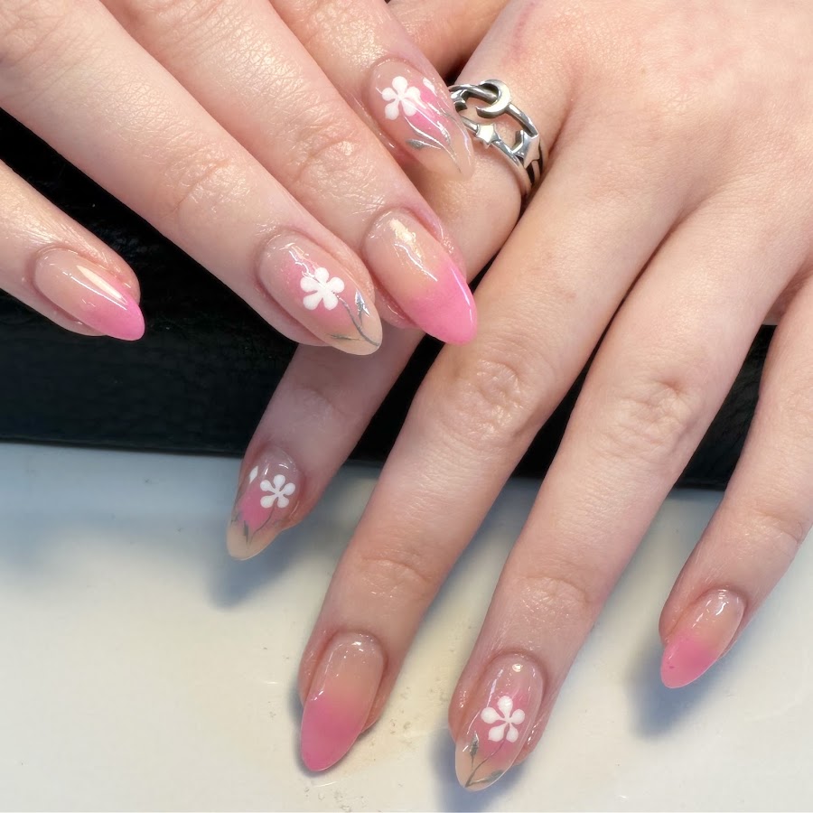 Hollywood Nail Salon - our work