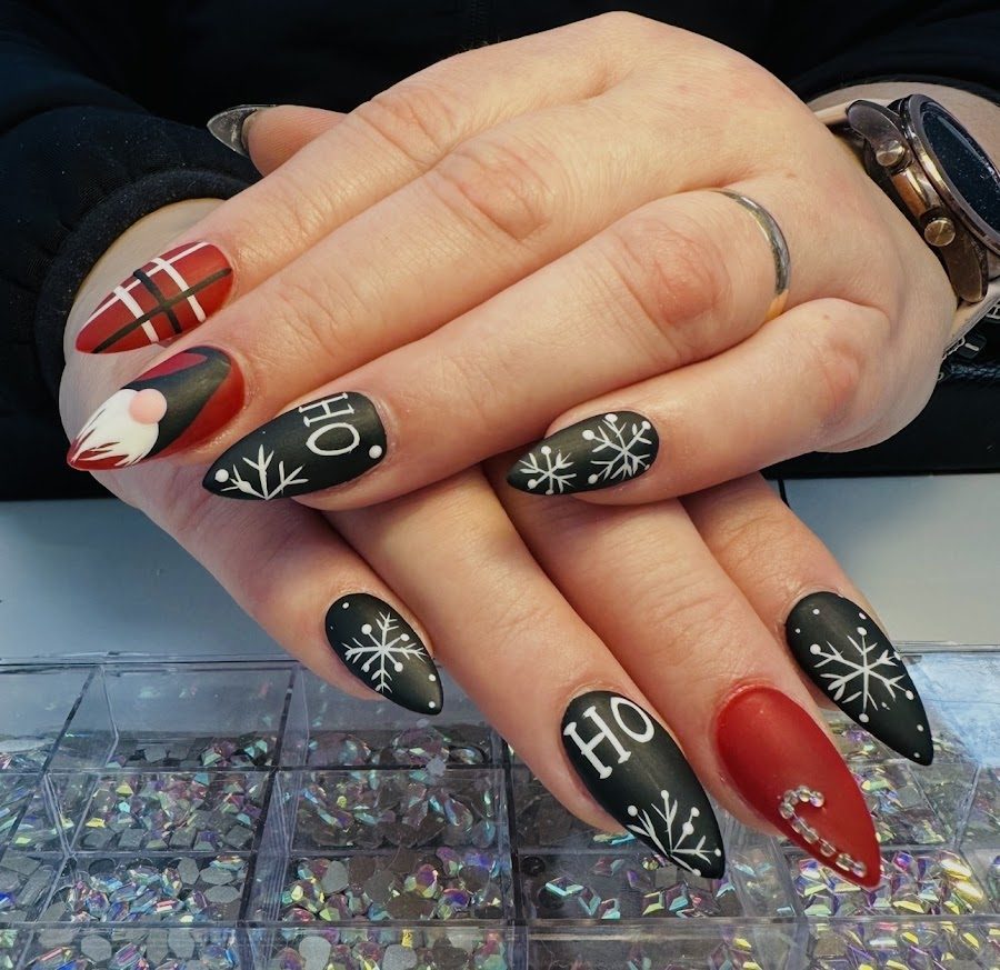 Hollywood Nail Salon - our work